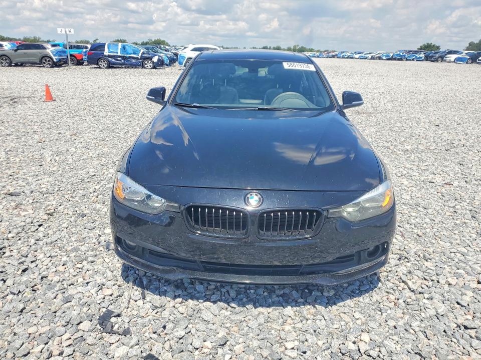 58019736 :رقم المزاد ، WBA8E1G59GNU11693 vin ، 2016 Bmw 320 مزاد بيع