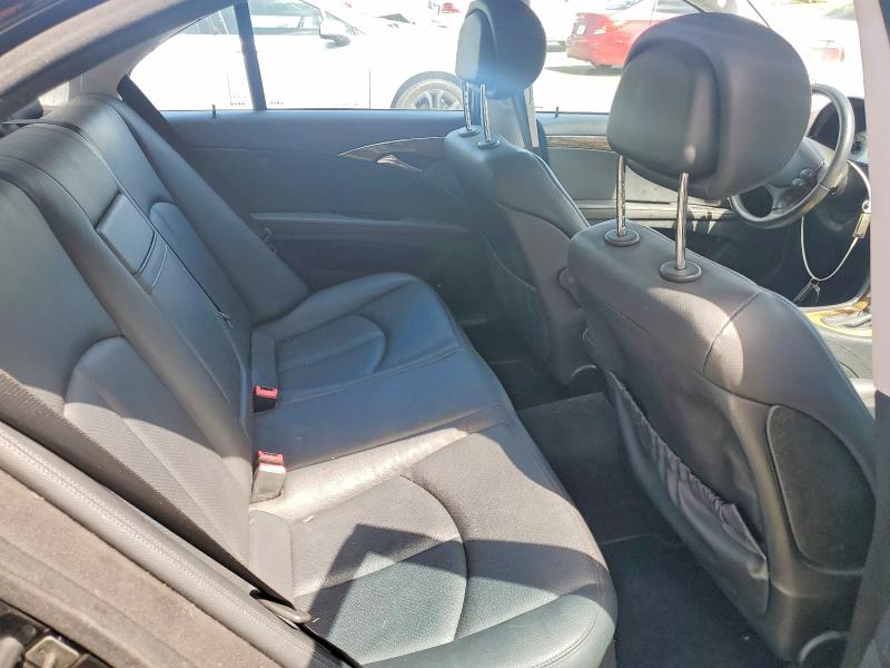 55994426 :رقم المزاد ، WDBUF56X78B326653 vin ، 2008 Mercedes-benz E مزاد بيع