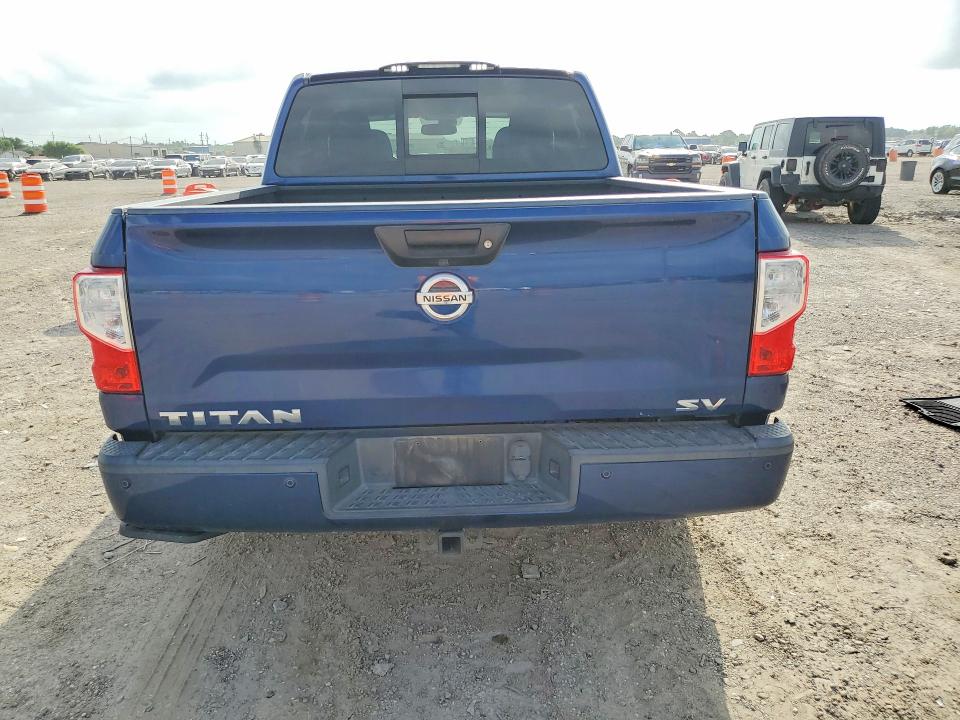 59092856 :رقم المزاد ، 1N6AA1E6XKN530483 vin ، 2019 Nissan Titan مزاد بيع