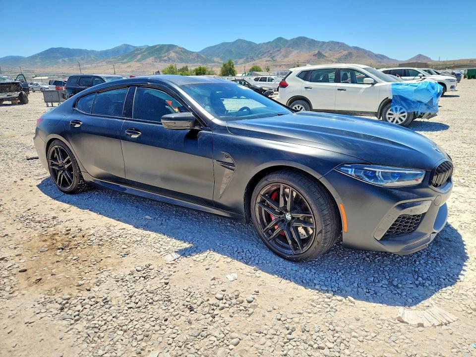 2025 Bmw M8 მანქანა იყიდება აუქციონზე, vin: WBSGV0C00SCV92487, აუქციონის ნომერი: 57645246