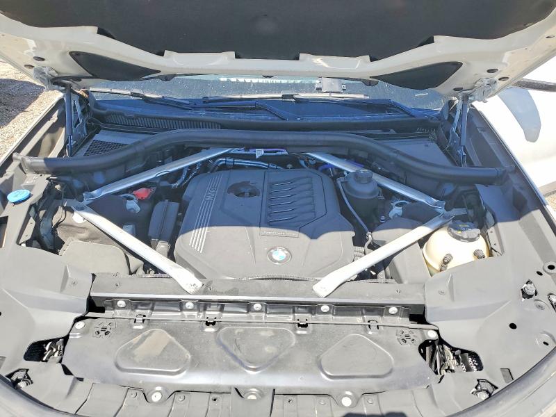 51557706 :رقم المزاد ، 5UXCW2C06N9K46801 vin ، 2022 Bmw X7 مزاد بيع