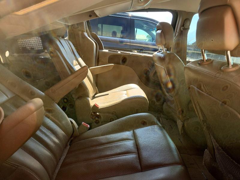 Продажа на аукционе авто 2015 Chrysler Town & Country, vin: 2C4RC1CG6FR506895, номер лота: 58387216