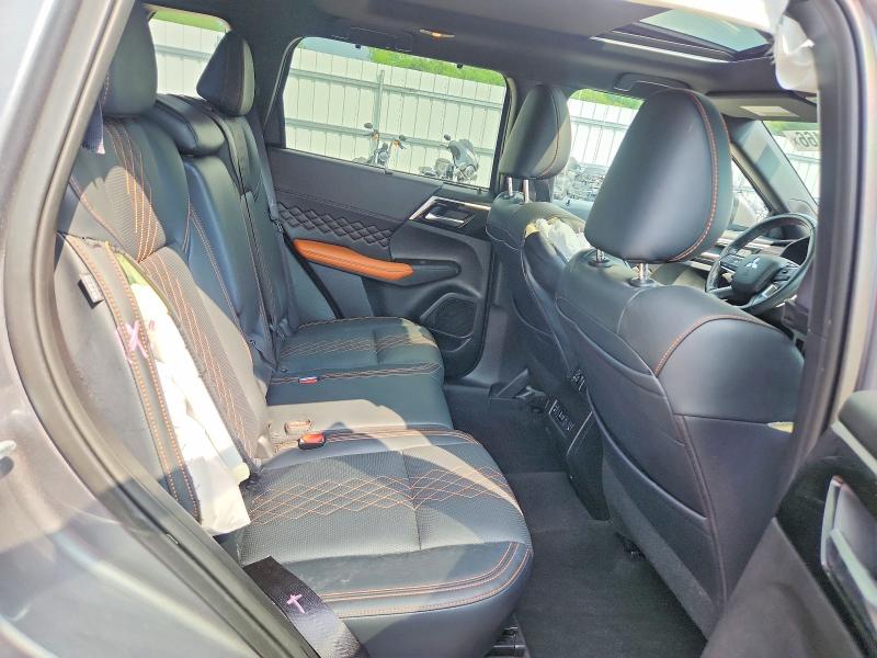 Продажа на аукционе авто 2024 Mitsubishi Outlander, vin: JA4J4WA87RZ047870, номер лота: 57885466