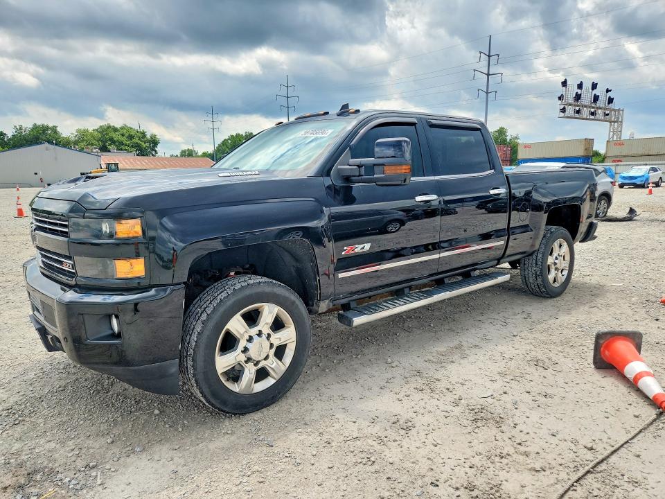 58705696 :رقم المزاد ، 1GC1KWEY7HF233625 vin ، 2017 Chevrolet Silverado مزاد بيع