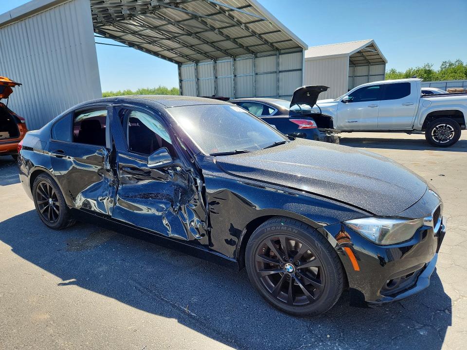 Продаж на аукціоні авто 2017 Bmw 320, vin: WBA8E1G3XHNU16417, номер лоту: 55640336