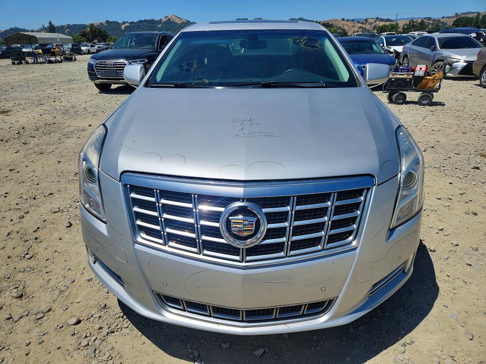 2013 Cadillac Xts მანქანა იყიდება აუქციონზე, vin: 2G61R5S31D9211107, აუქციონის ნომერი: 55955436