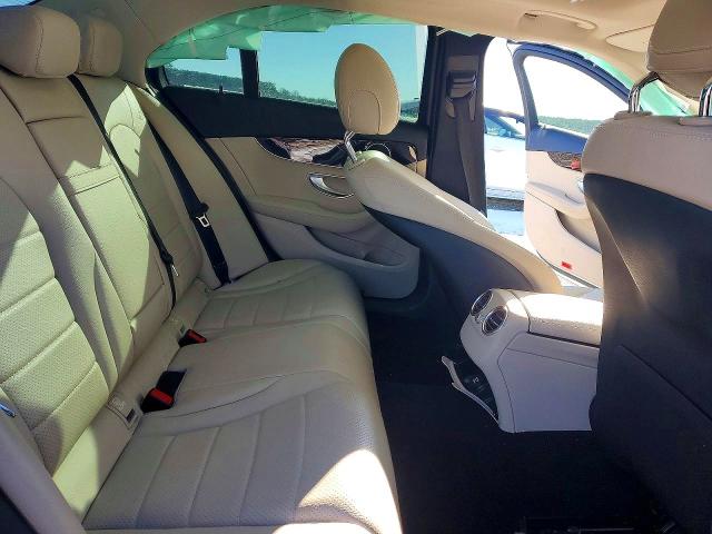 54556046 :رقم المزاد ، 55SWF4JB6HU195372 vin ، 2017 Mercedes-benz C مزاد بيع