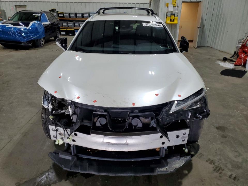 57546986 :رقم المزاد ، JTHP9JBH4N2062444 vin ، 2022 Lexus Ux 250h مزاد بيع
