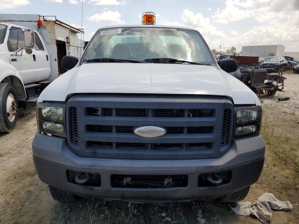 58062726 :رقم المزاد ، 1FTWF31505ED06811 vin ، 2005 Ford F350 مزاد بيع