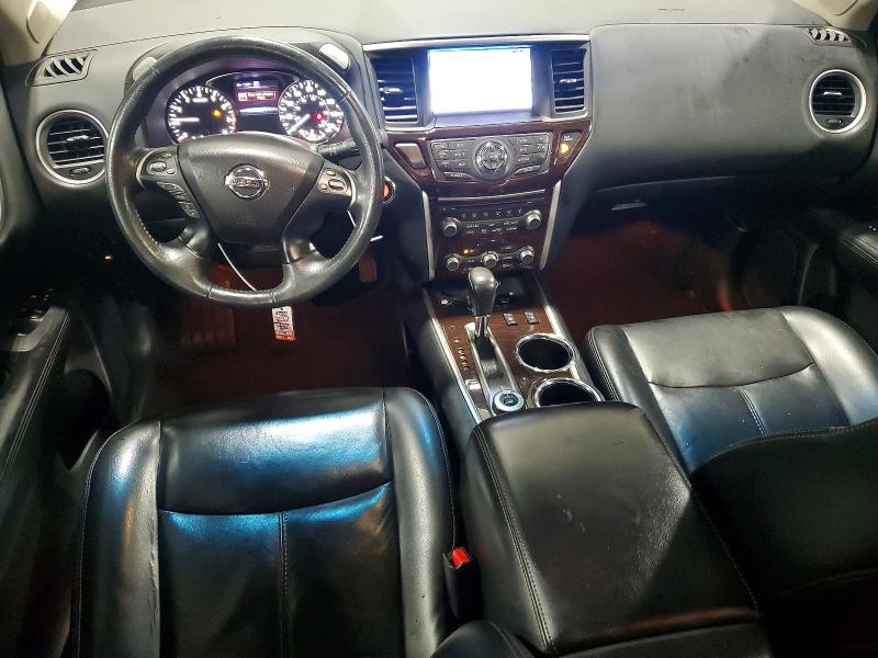 55517996 :رقم المزاد ، 5N1AR2MMXGC654320 vin ، 2016 Nissan Pathfinder مزاد بيع