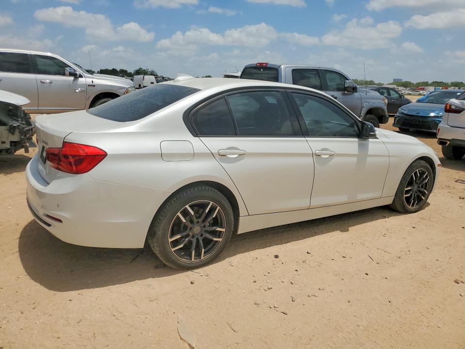 2016 Bmw 328 მანქანა იყიდება აუქციონზე, vin: WBA8E9C51GK648572, აუქციონის ნომერი: 59197686
