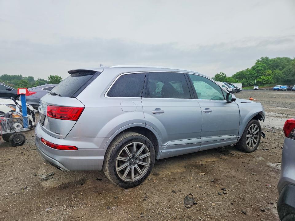 Продажа на аукционе авто 2019 Audi Q7, vin: WA1LAAF77KD035046, номер лота: 55819916