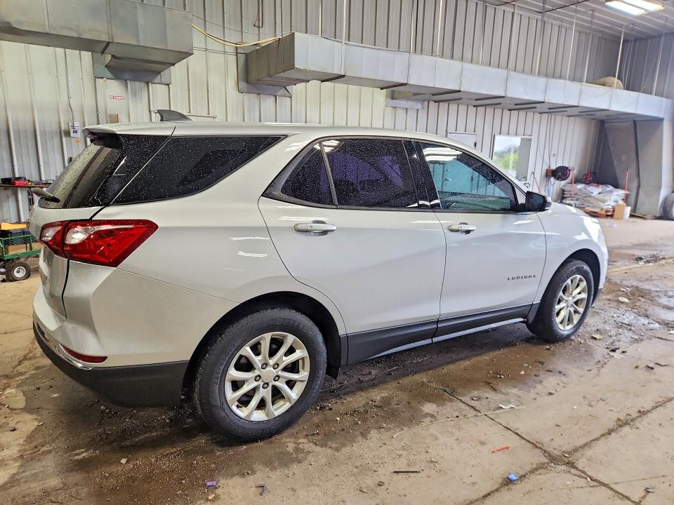 Продажа на аукционе авто 2018 Chevrolet Equinox, vin: 2GNAXHEV9J6145959, номер лота: 58651856
