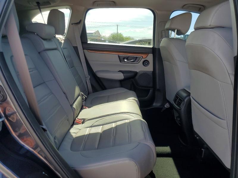 Продаж на аукціоні авто 2018 Honda Cr-v, vin: 7FARW2H86JE007215, номер лоту: 55957286