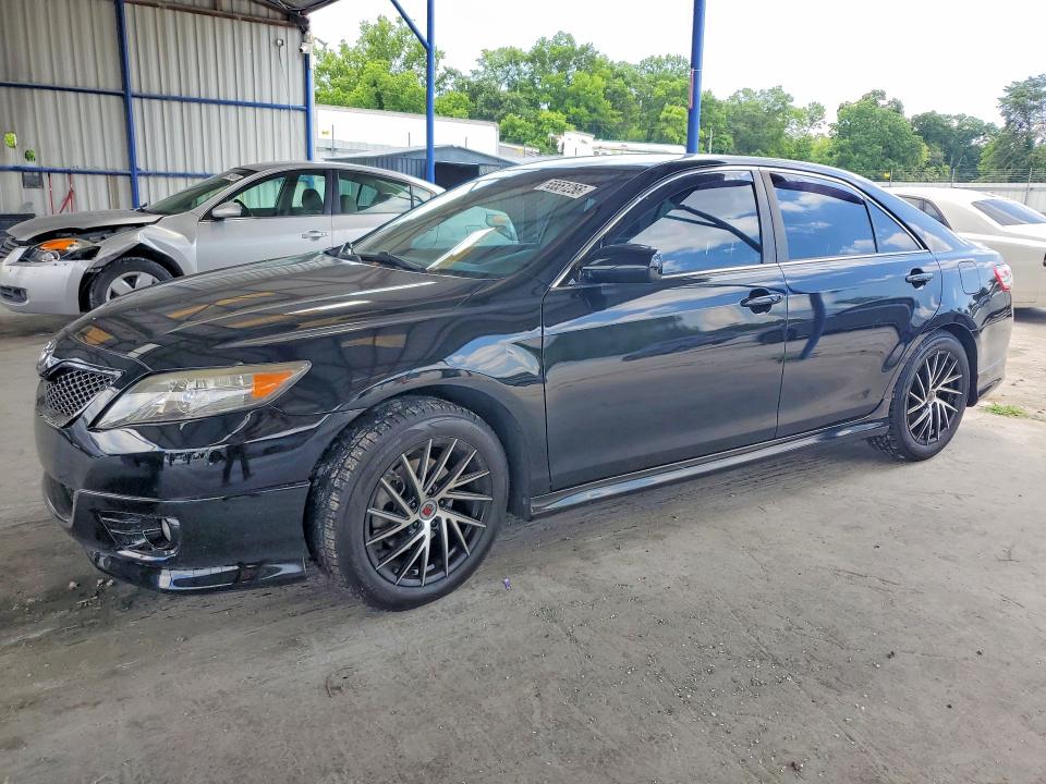 55551256 :رقم المزاد ، 4T1BF3EKXAU508372 vin ، 2010 Toyota Camry مزاد بيع