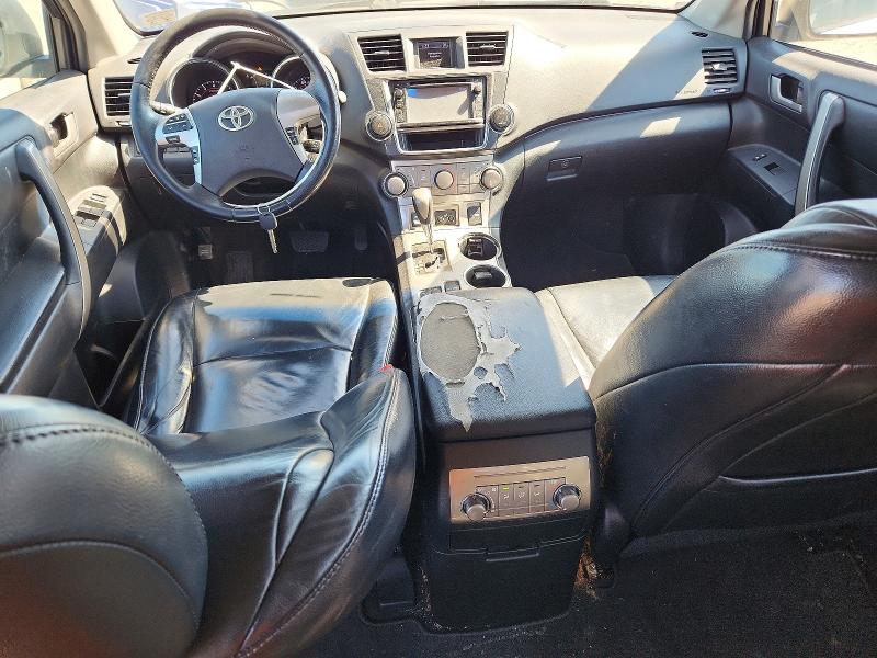 55202186 :رقم المزاد ، 5TDBK3EH5DS238741 vin ، 2013 Toyota Highlander مزاد بيع