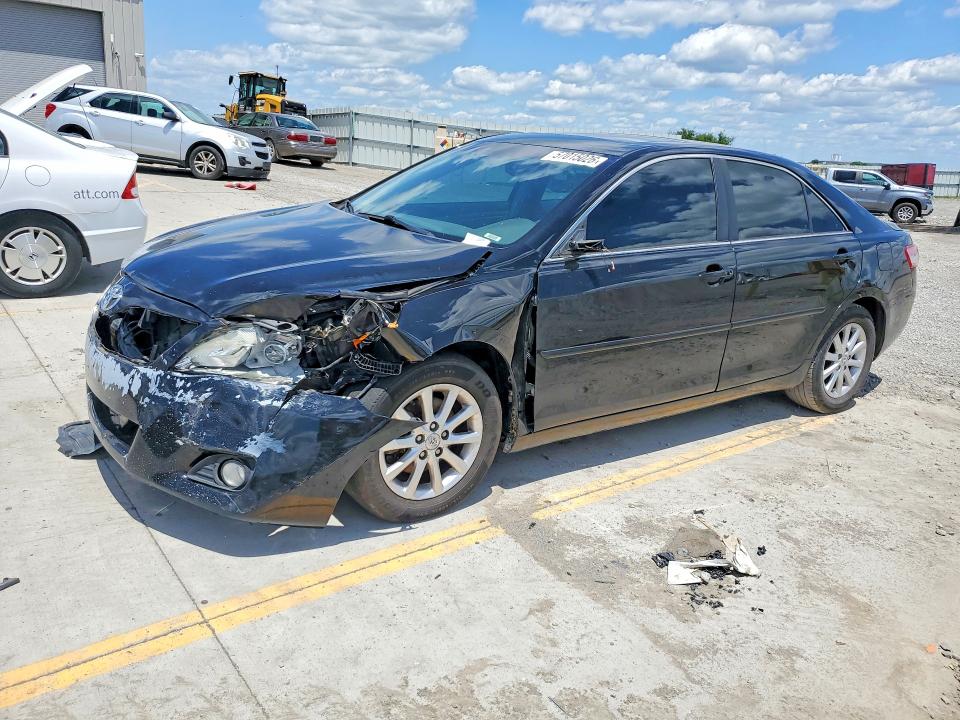 57015026 :رقم المزاد ، 4T1BK3EK3BU118887 vin ، 2011 Toyota Camry مزاد بيع