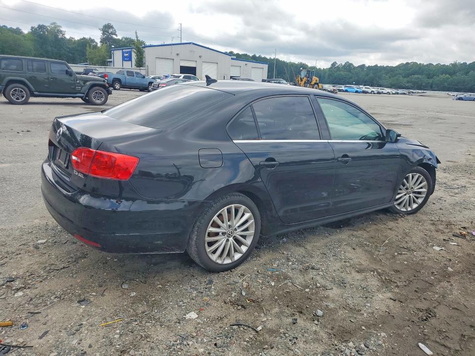 55001856 :رقم المزاد ، 3VWGZ7AJ8BM319454 vin ، 2011 Volkswagen Jetta مزاد بيع