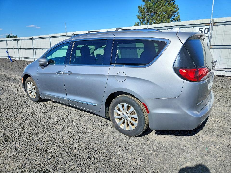2019 Chrysler Pacifica მანქანა იყიდება აუქციონზე, vin: 2C4RC1BGXKR626632, აუქციონის ნომერი: 58396276