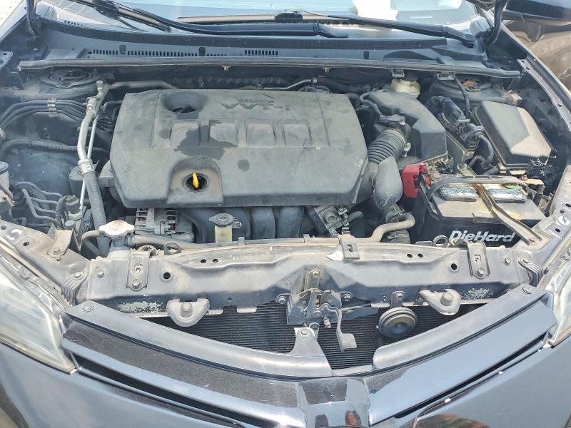 57887606 :رقم المزاد ، 5YFBURHE3JP840962 vin ، 2018 Toyota Corolla مزاد بيع