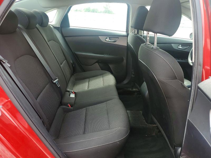 2021 Kia Forte მანქანა იყიდება აუქციონზე, vin: 3KPF24AD9ME410080, აუქციონის ნომერი: 57378126