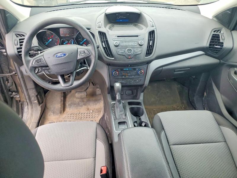 2017 Ford Escape მანქანა იყიდება აუქციონზე, vin: 1FMCU0GD9HUD52195, აუქციონის ნომერი: 56504896