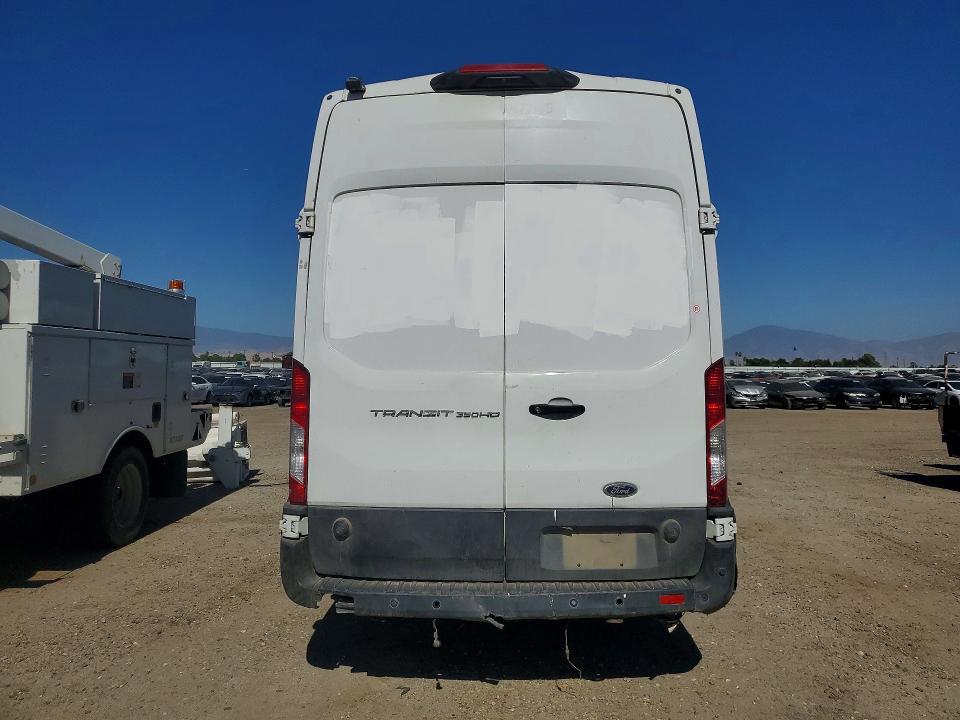 2021 Ford Transit მანქანა იყიდება აუქციონზე, vin: 1FTBF4U8XMKA91562, აუქციონის ნომერი: 55634136