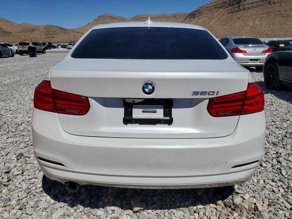 2018 Bmw 320 მანქანა იყიდება აუქციონზე, vin: WBA8E1G59JNU91004, აუქციონის ნომერი: 55657406