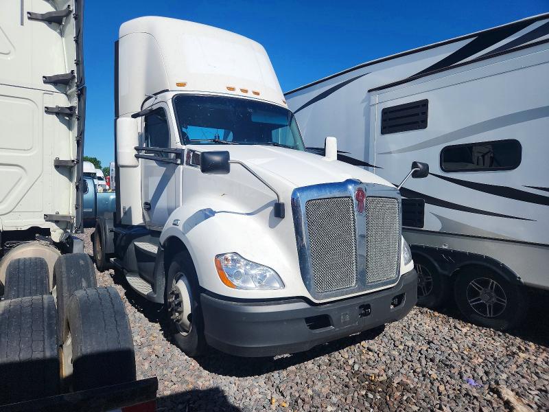 Продажа на аукционе авто 2021 Kw T680, vin: 1XKYA48X3MJ440677, номер лота: 53846686