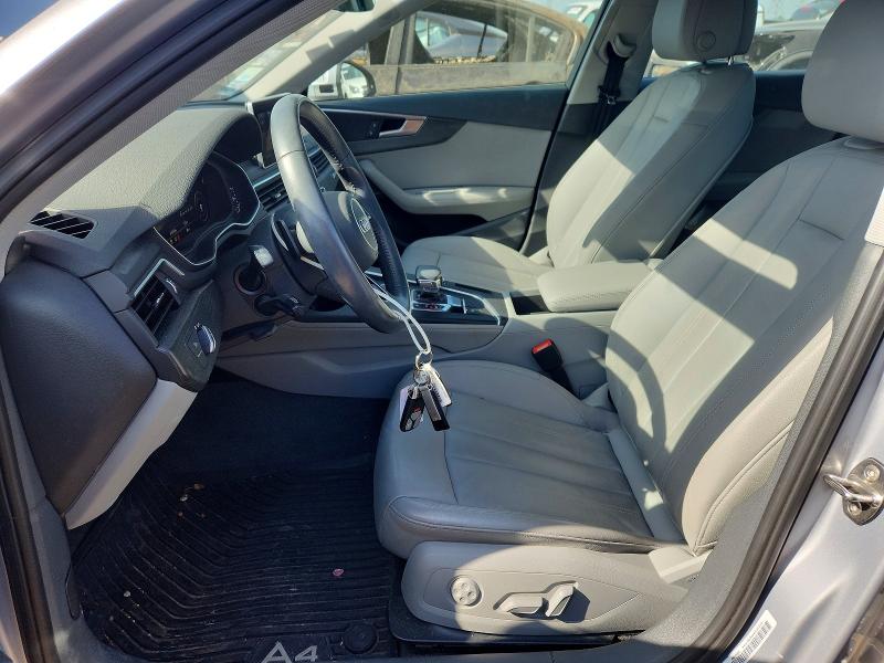 Продажа на аукционе авто 2019 Audi A4, vin: WAUENAF40KA116560, номер лота: 59100736