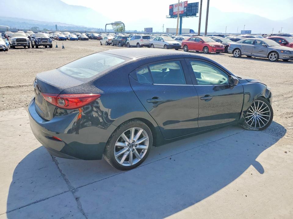 2017 Mazda 3 მანქანა იყიდება აუქციონზე, vin: 3MZBN1V70HM138519, აუქციონის ნომერი: 58317516