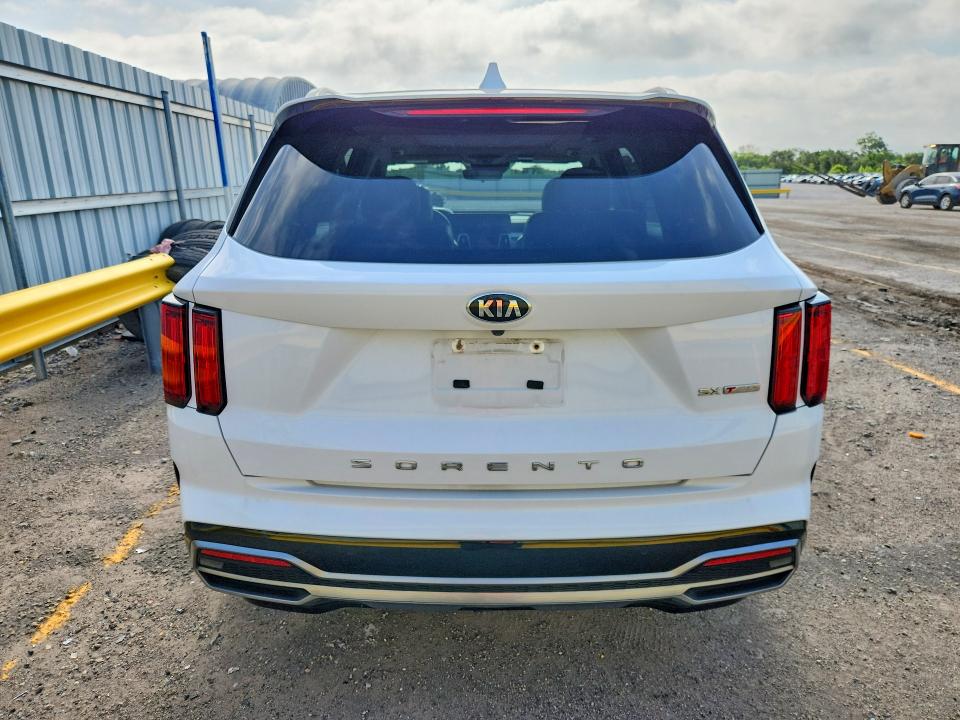 56250346 :رقم المزاد ، 5XYRK4LF0MG020841 vin ، 2021 Kia Sorento مزاد بيع