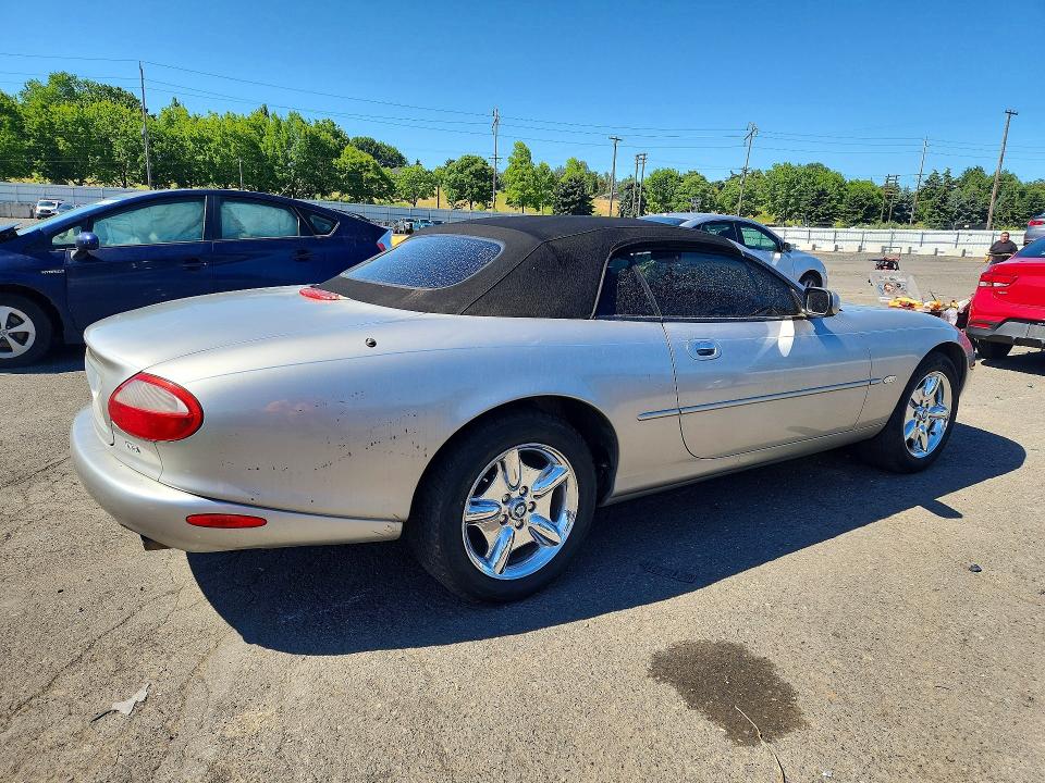 1999 Jaguar Xk8 მანქანა იყიდება აუქციონზე, vin: SAJGX2049XC041200, აუქციონის ნომერი: 55732346
