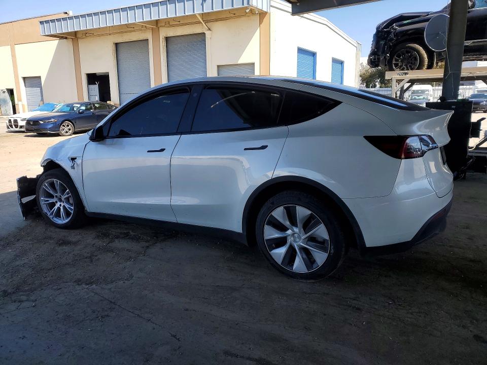2023 Tesla Model Y მანქანა იყიდება აუქციონზე, vin: 7SAYGDEE0PF744805, აუქციონის ნომერი: 55782406