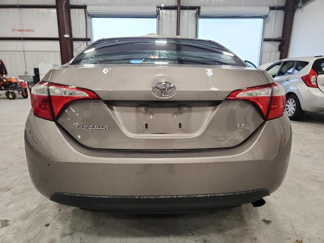 58892396 :رقم المزاد ، 2T1BURHE9FC266536 vin ، 2015 Toyota Corolla مزاد بيع