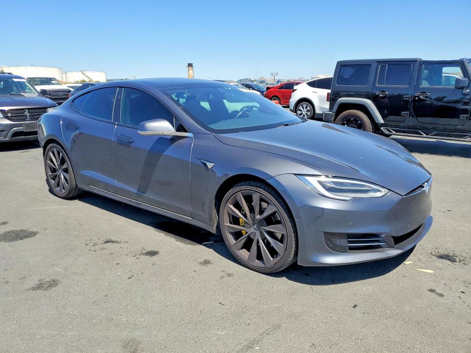 Продаж на аукціоні авто 2019 Tesla Model S, vin: 5YJSA1E25KF305732, номер лоту: 55809536