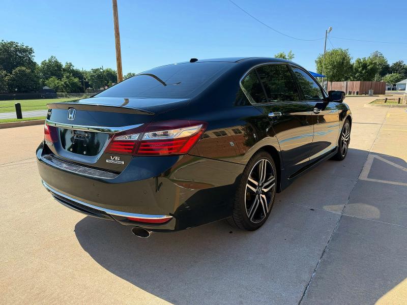 2016 Honda Accord მანქანა იყიდება აუქციონზე, vin: 1HGCR3F95GA030921, აუქციონის ნომერი: 58134456