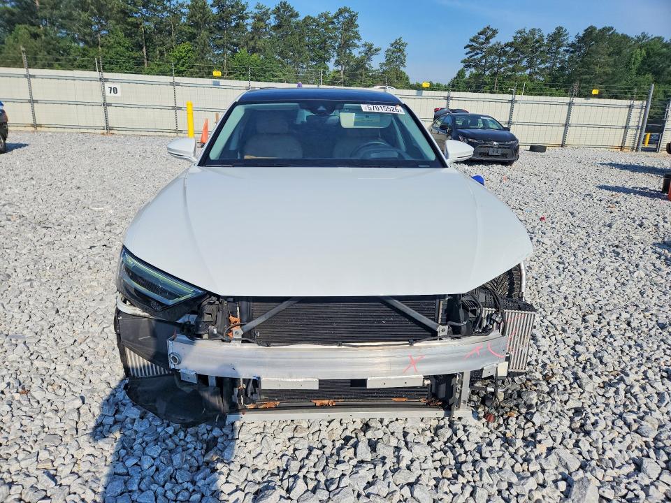 Продаж на аукціоні авто 2020 Audi A8, vin: WAU8EAF88LN003076, номер лоту: 57015526