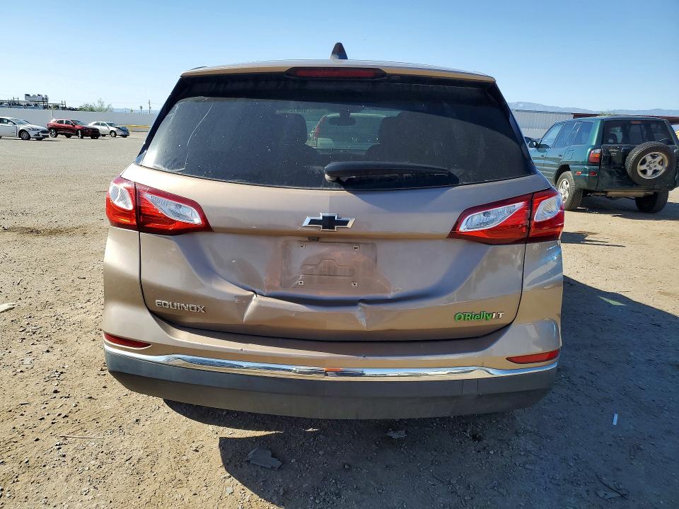 Продажа на аукционе авто 2018 Chevrolet Equinox, vin: 2GNAXJEV8J6351426, номер лота: 55812466