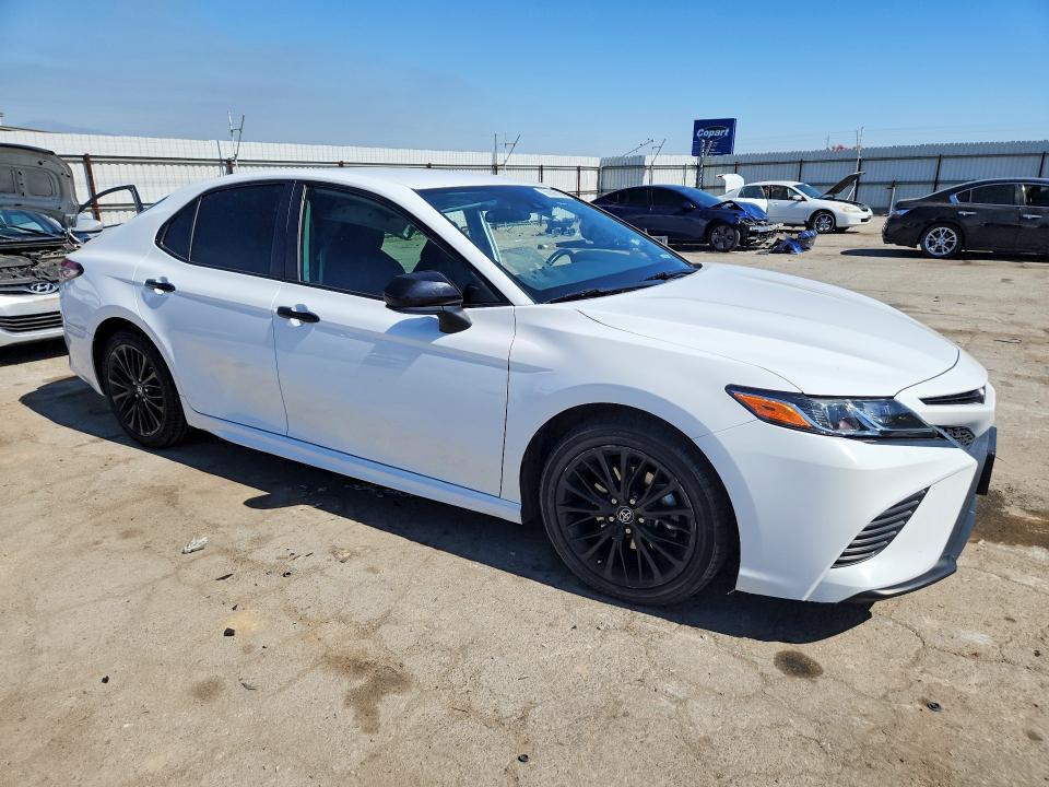 56506196 :رقم المزاد ، 4T1B11HK2KU268198 vin ، 2019 Toyota Camry مزاد بيع