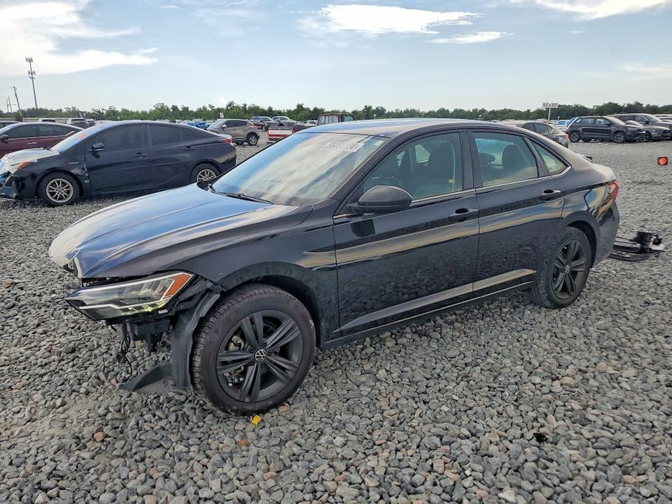58451136 :رقم المزاد ، 3VWEM7BU4RM045341 vin ، 2024 Volkswagen Jetta مزاد بيع