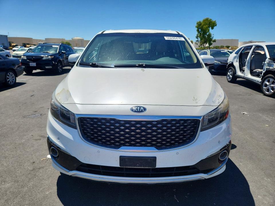 55246416 :رقم المزاد ، KNDME5C13G6147036 vin ، 2016 Kia Sedona مزاد بيع