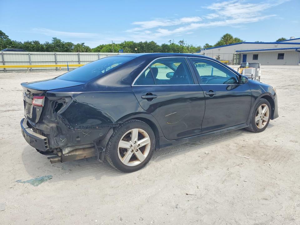 2014 Toyota Camry მანქანა იყიდება აუქციონზე, vin: 4T1BF1FK1EU462214, აუქციონის ნომერი: 56687396