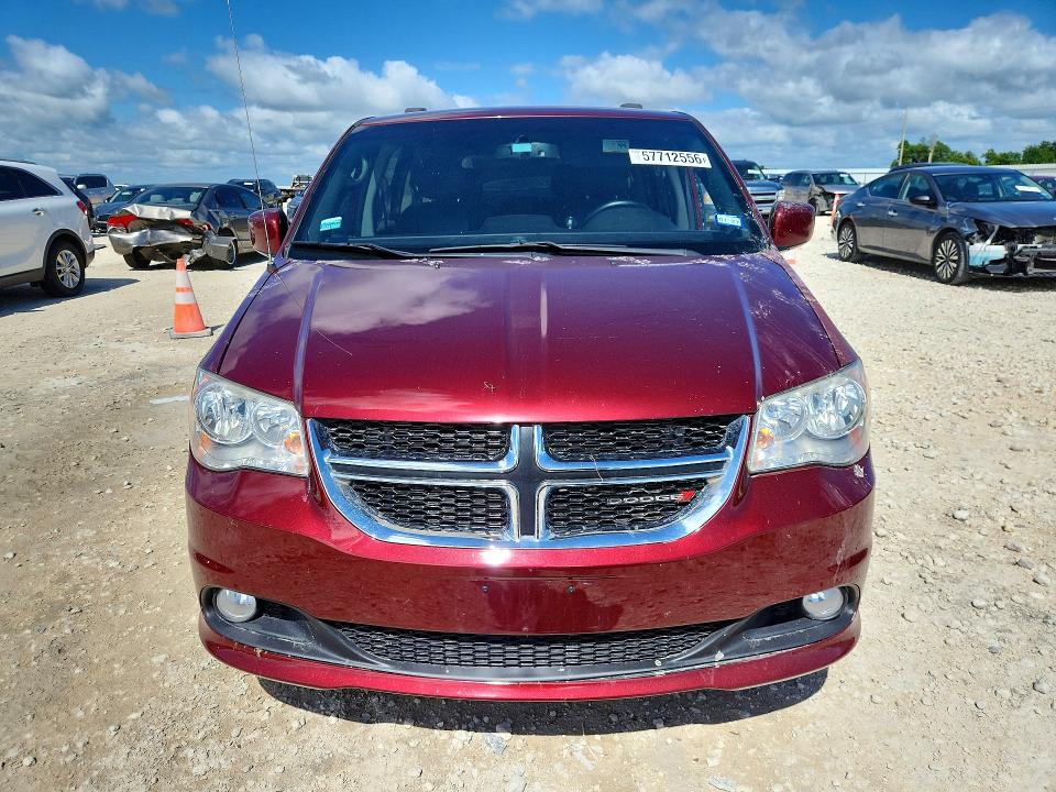 57712556 :رقم المزاد ، 2C4RDGCG2JR266673 vin ، 2018 Dodge Grand Caravan مزاد بيع
