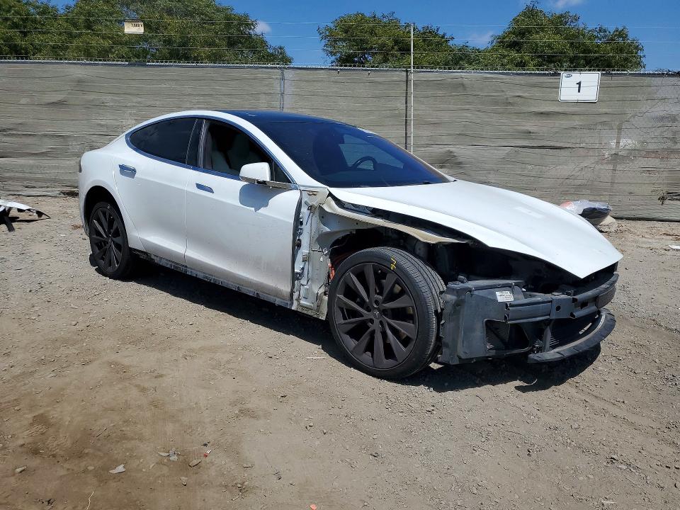 85975045 :رقم المزاد ، 5YJSA1E23LF356616 vin ، 2020 Tesla Model S مزاد بيع