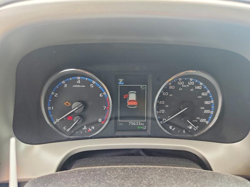 Продажа на аукционе авто 2018 Toyota Rav4, vin: 2T3RFREV5JW724388, номер лота: 57918316