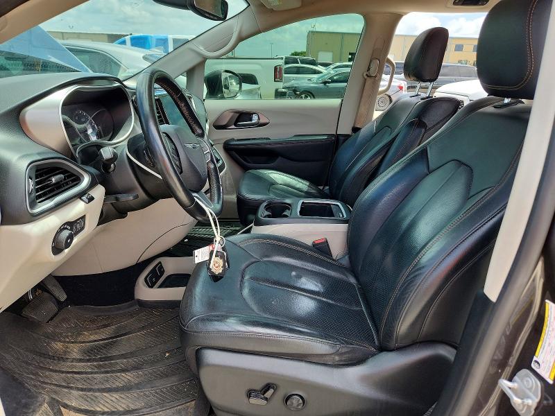 56699256 :رقم المزاد ، 2C4RC1EG4LR104396 vin ، 2020 Chrysler Pacifica مزاد بيع