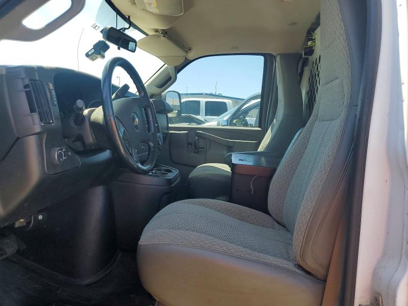 55697176 :رقم المزاد ، 1GCWGAF75M1178440 vin ، 2021 Chevrolet Express G2500 مزاد بيع
