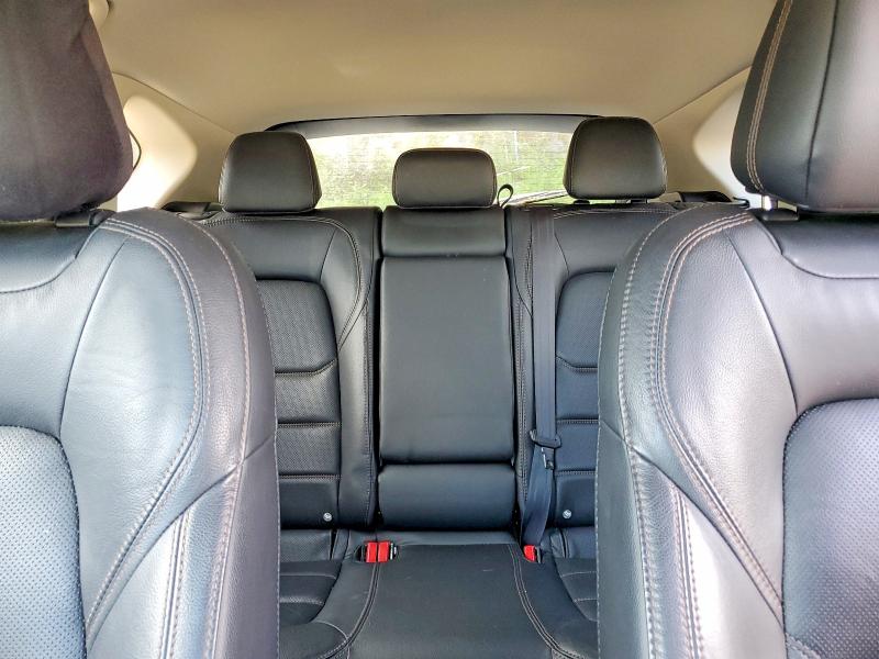 Продажа на аукционе авто 2022 Mazda Cx-5, vin: JM3KFBCM6N0556880, номер лота: 58922396