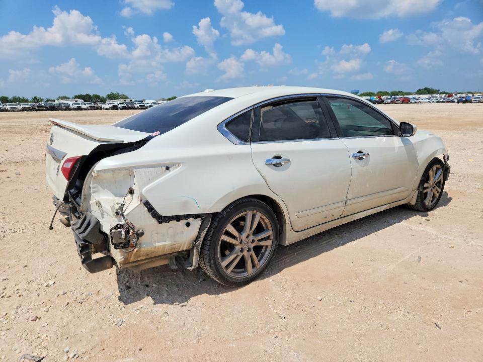 55550996 :رقم المزاد ، 1N4BL3AP9HC130579 vin ، 2017 Nissan Altima مزاد بيع